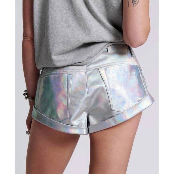 NEW ONE TEASPOON one teaspoon revenge metallic leather bandit shorts in silver - Picture 4 of 5